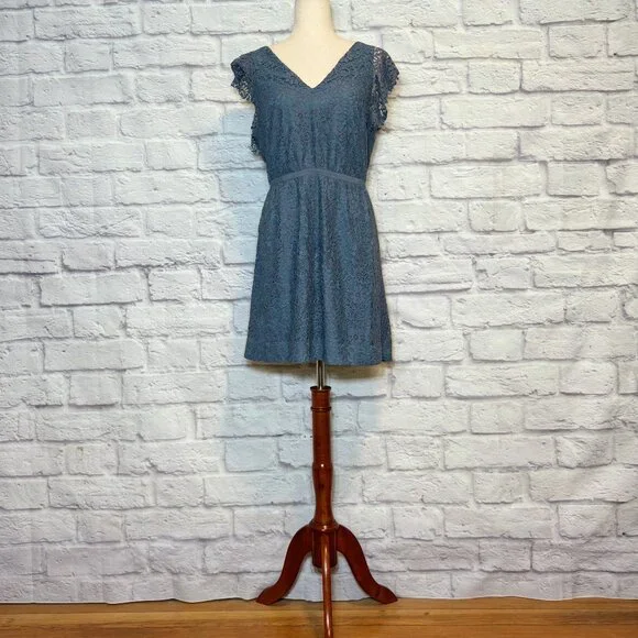 chinese dress ladies Madewell Women's Stripe Tiered Maxi Dress, Blue/White Stripe, 6 at Amazon  Women's Clothing store main image 0